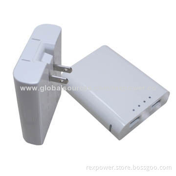 Power Bank for 5,200mAh Capacity, 100-240V, 50/60Hz, 0.5A Input, 5V DC, 1 +2.1A Output